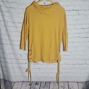 Ivy Ridge Yellow Sweater 💛